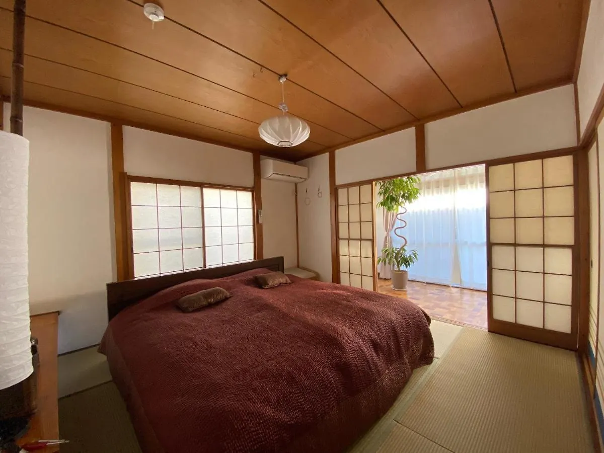 湘南ソラル〜二宮の高台・アートな庭付き日本家屋121㎡／高速wifi／芝生ドッグラン・ピザ窯bbq有 Villa Ninomiya Holiday home