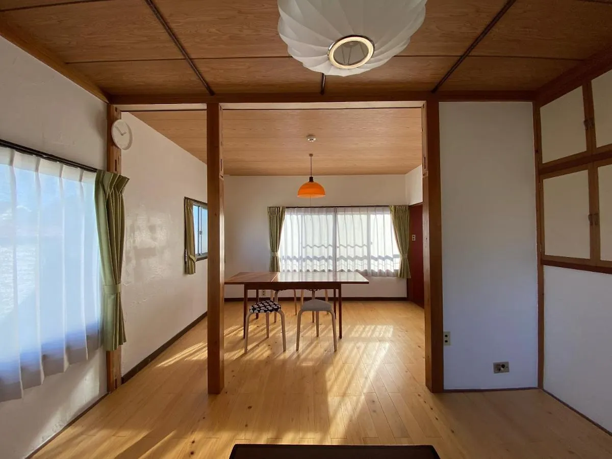 湘南ソラル〜二宮の高台・アートな庭付き日本家屋121㎡／高速wifi／芝生ドッグラン・ピザ窯bbq有 Villa Ninomiya